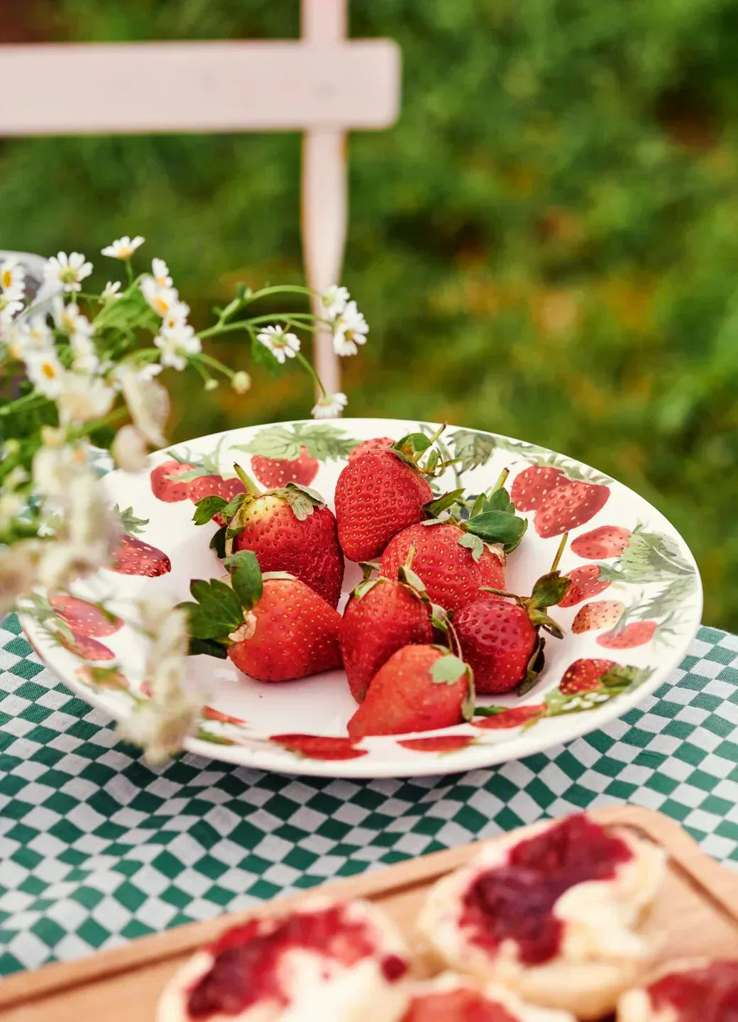 Image: Emma Bridgewater Strawberries